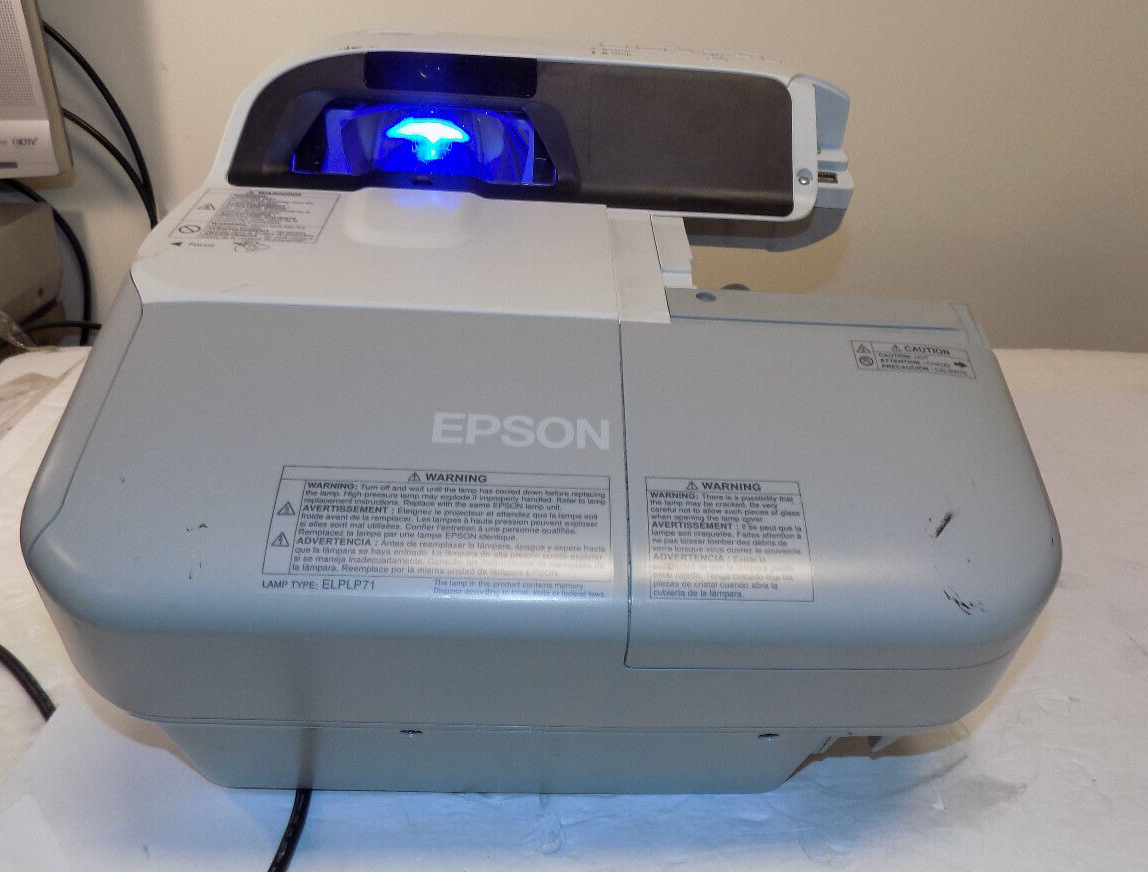 Epson PowerLite 485W 3LCD WXGA 3100Lm Short Throw HDMI Projector 473 Lamp Hours