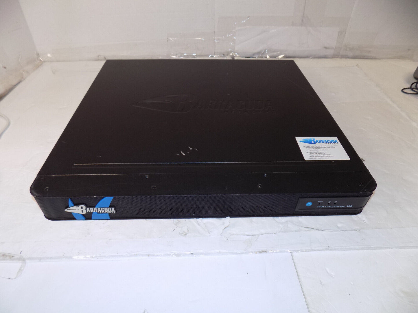 Barracuda Networks Spam & Virus Firewall 300 Rackmountable