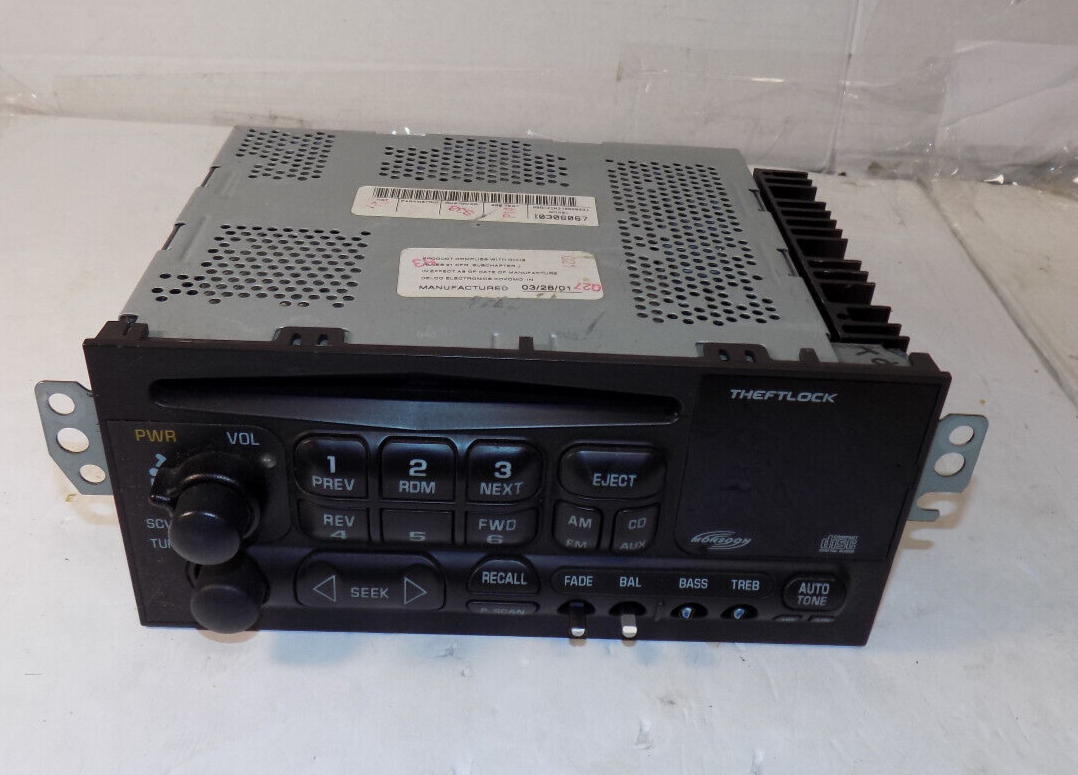 Delco 10306067 98-02 Chevrolet Camaro MONSOON AM/FM Radio CD Player