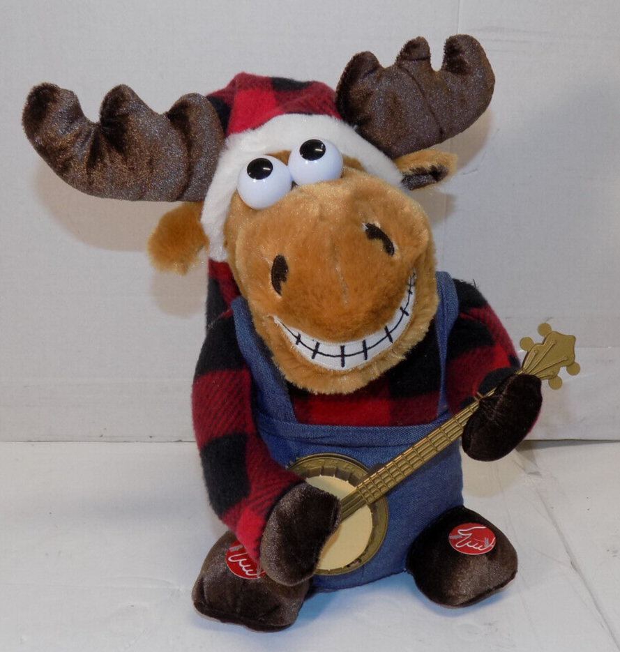 DanDee Banjo Playing Christmas Moose Grandma/Grandpa Got Ran Over By A Reindeer