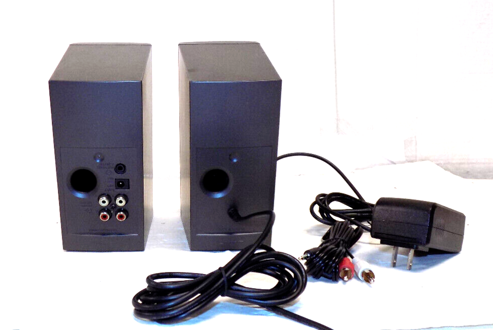 Bose Companion 2 Series II Multimedia Computer Laptop Speakers System