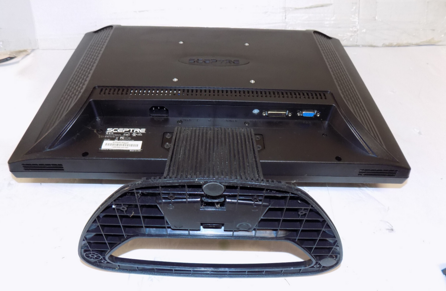 Sceptre X20WG-NAGAll 20" LCD Computer Monitor with Power Cable