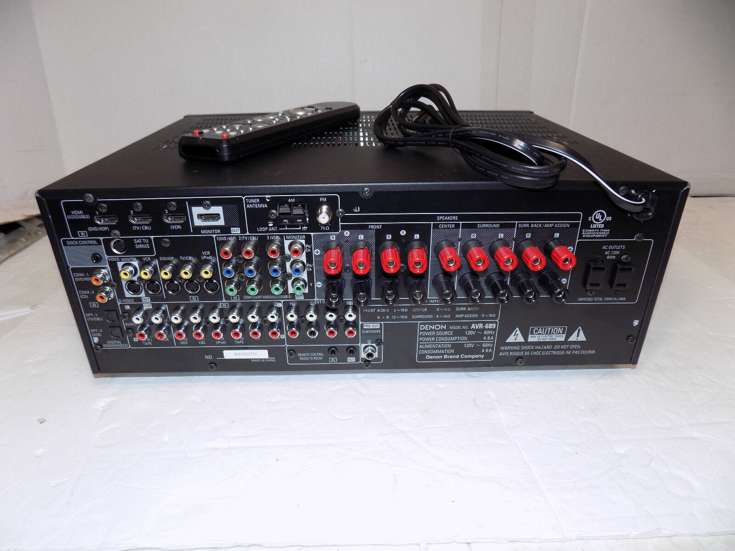Denon AVR-689 AV Surround Receiver 7.1 Channel HD HDMI Theatre Remote Bundle