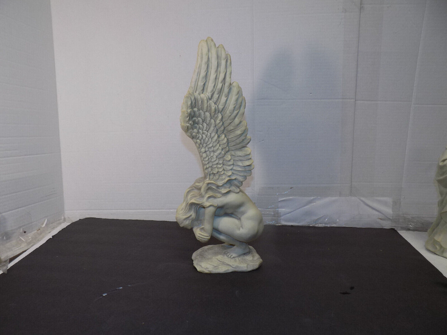 Design Toscano Remembrance and Redemption Angel Statue 15"