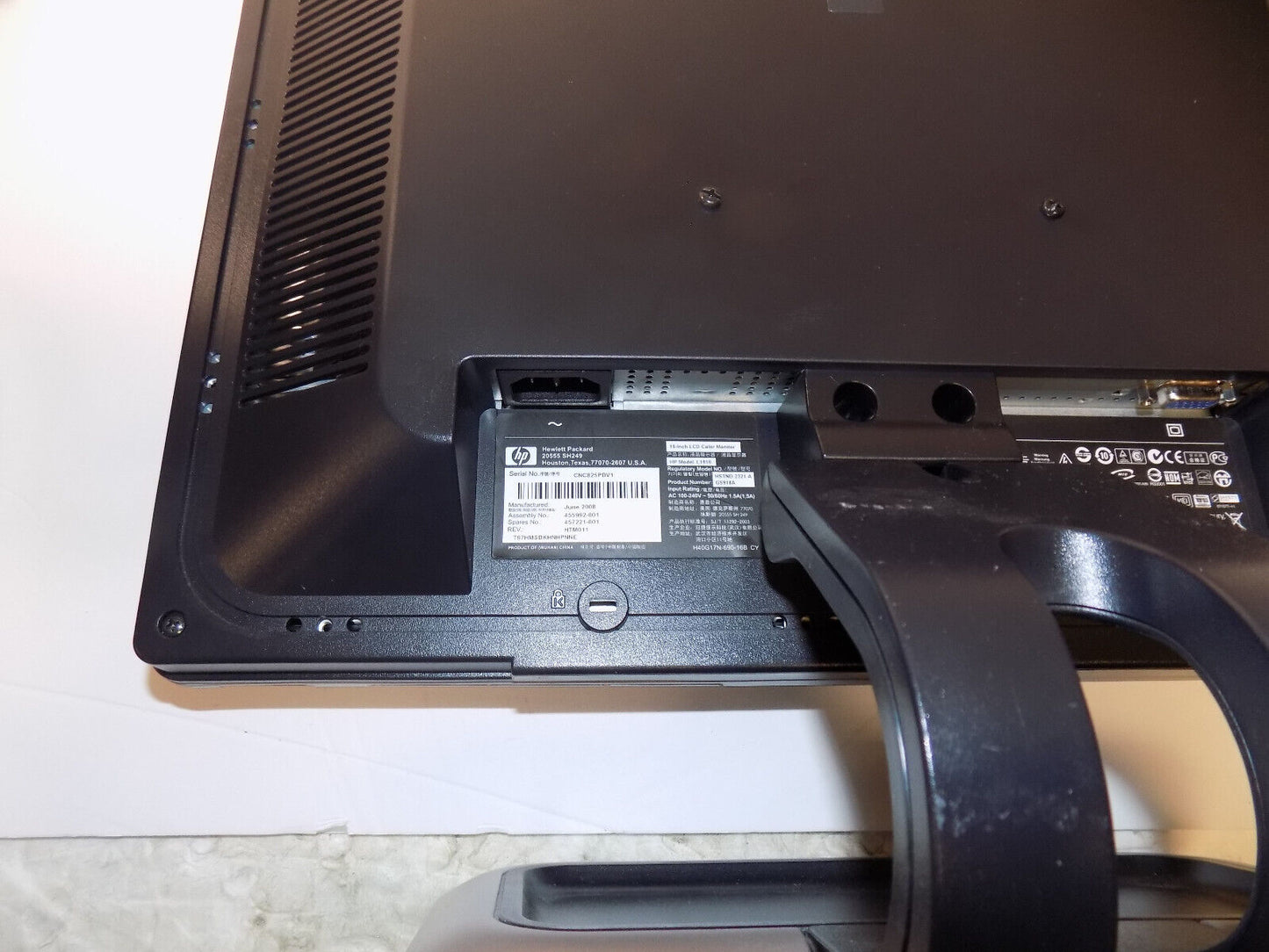 HP L1910 19 Inch Computer Monitor 1280 x 1024 TFT LCD Monitor With Cables