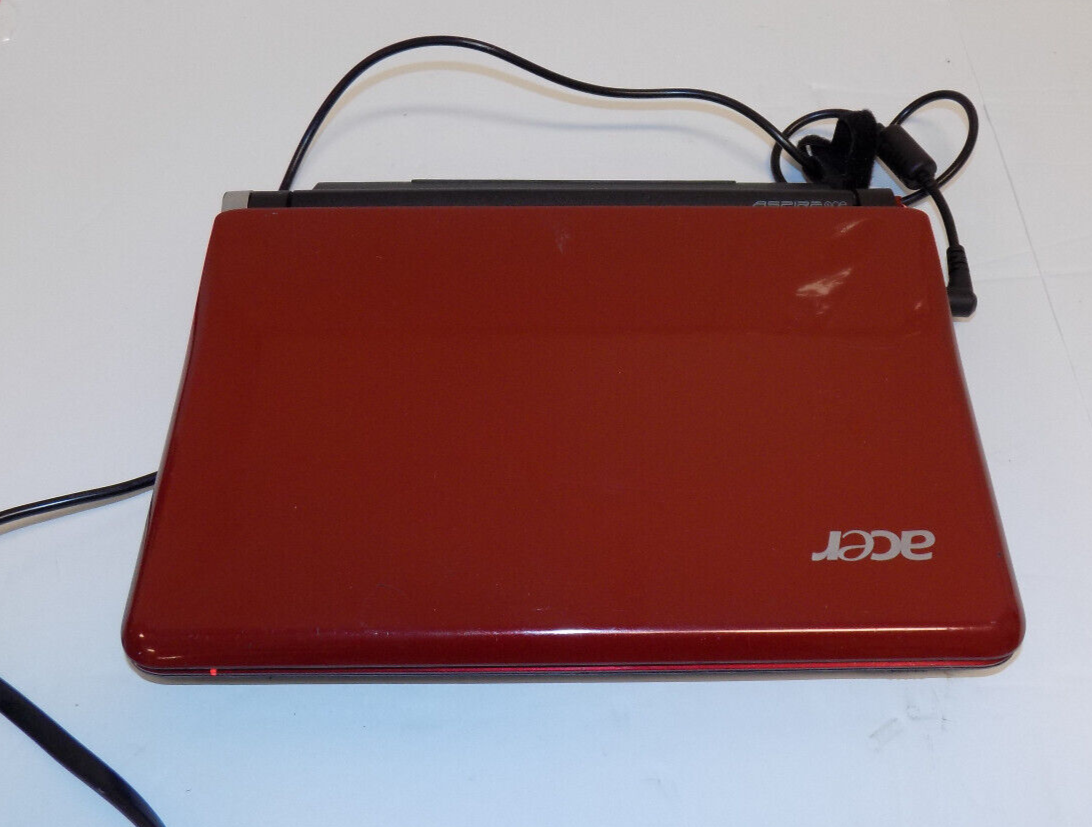 Acer Aspire One KAV-10 10.1" Netbook Atom N270 1.60GHZ 150GB HD 2GB Win XP