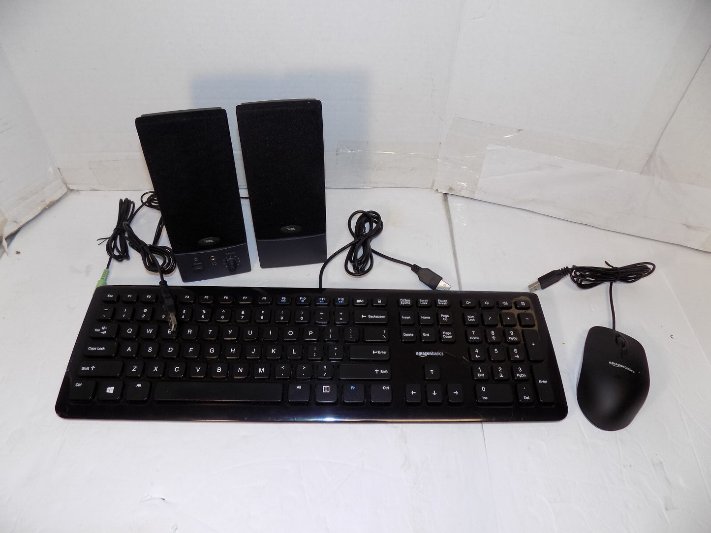 USB Keyboard Mouse and Speakers Bundle 2