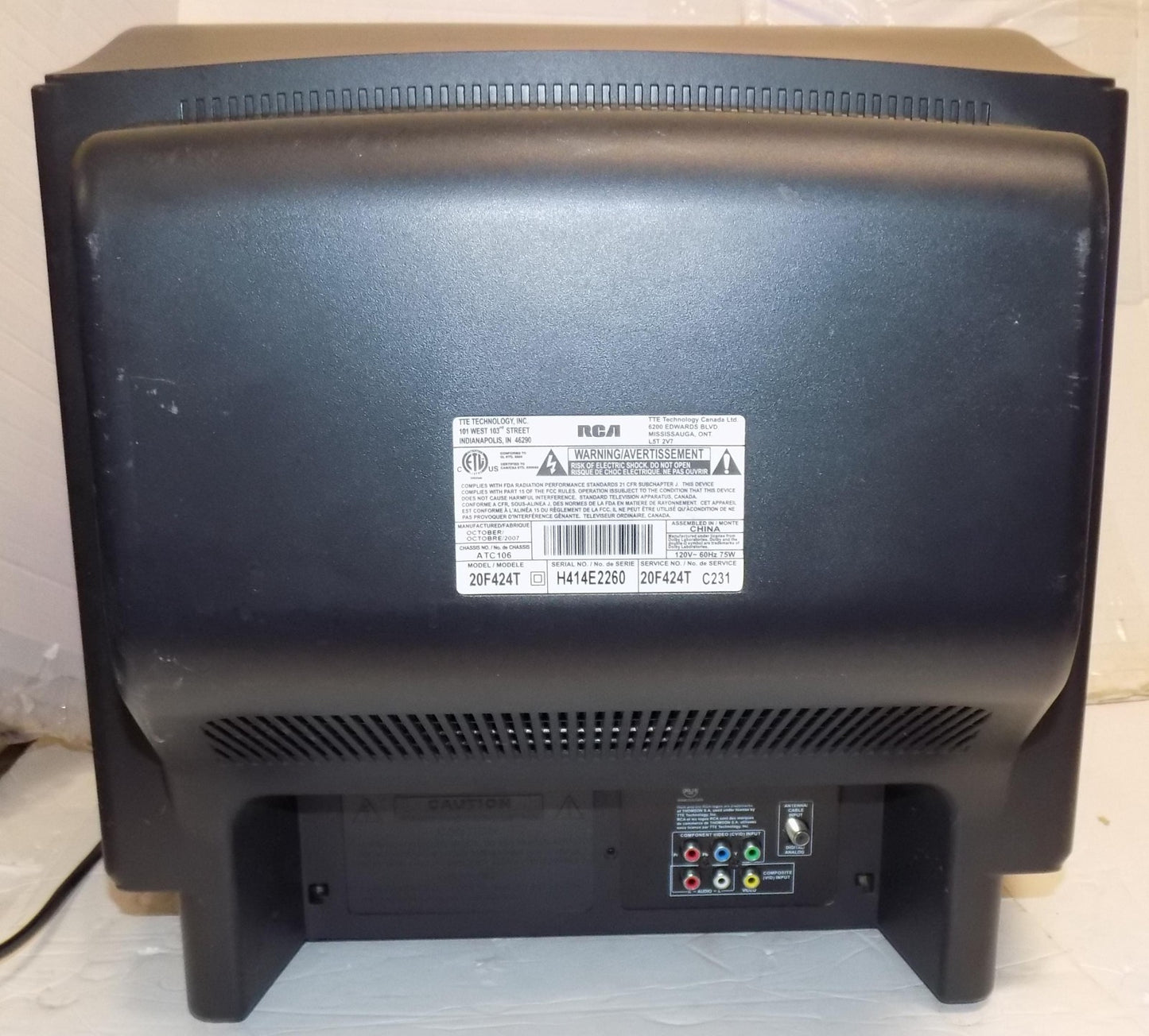 RCA 20F424T 20" Tru Flat CRT Television Retro Gaming TV with Remote