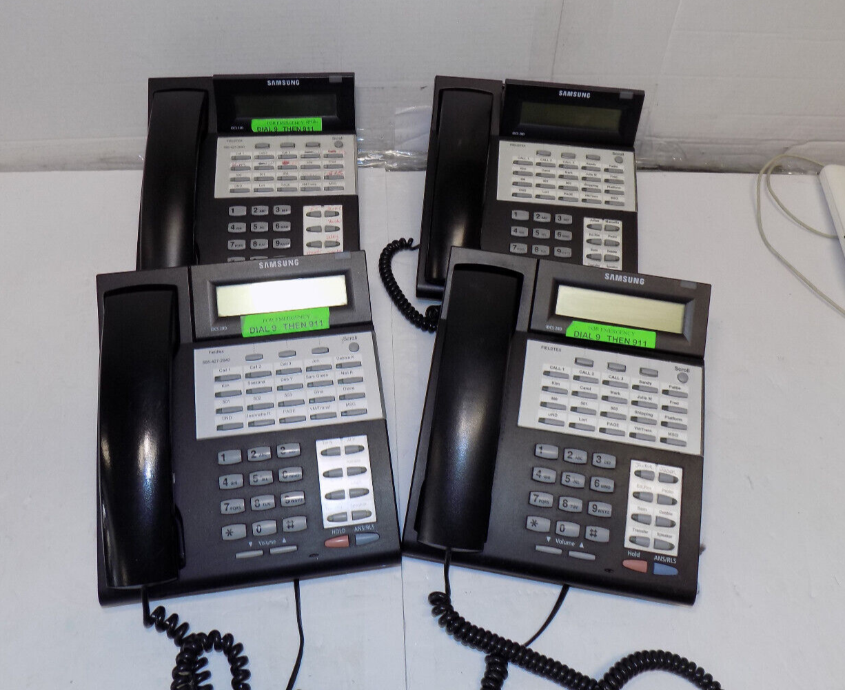 Lot Of 4 Samsung iDCS 28D Multi-line Telephones 28 Button With Base Stand
