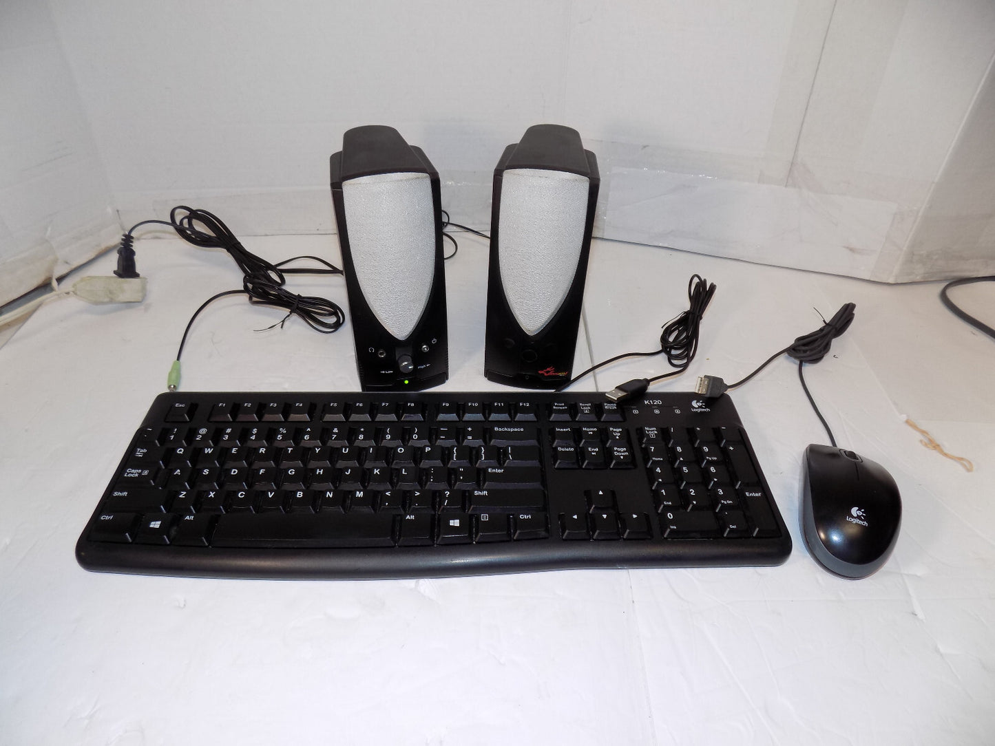 USB Keyboard Mouse and Computer Speakers Bundle 1