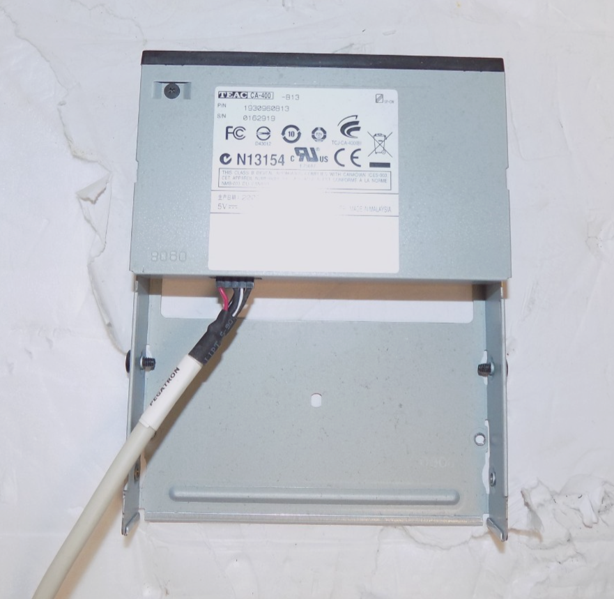 Teac CA-400 -B13 Card Reader 1930960B13 with Cable 5V