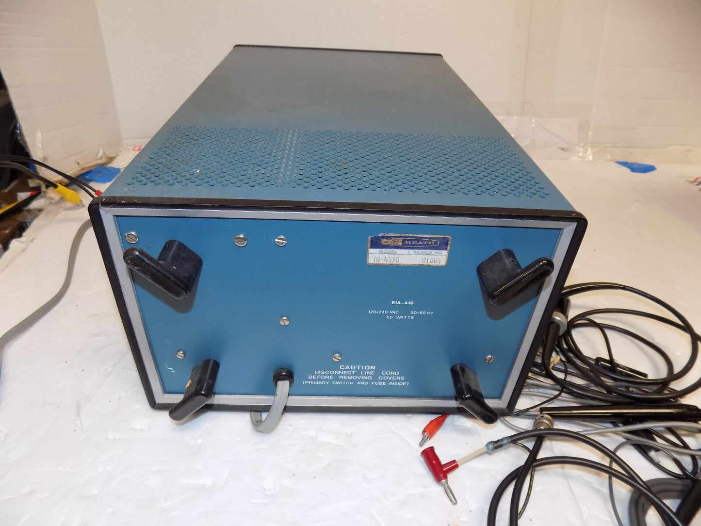 VINTAGE HEATHKIT OSCILLOSCOPE MODEL 10-4330 READ DESCRIPTION