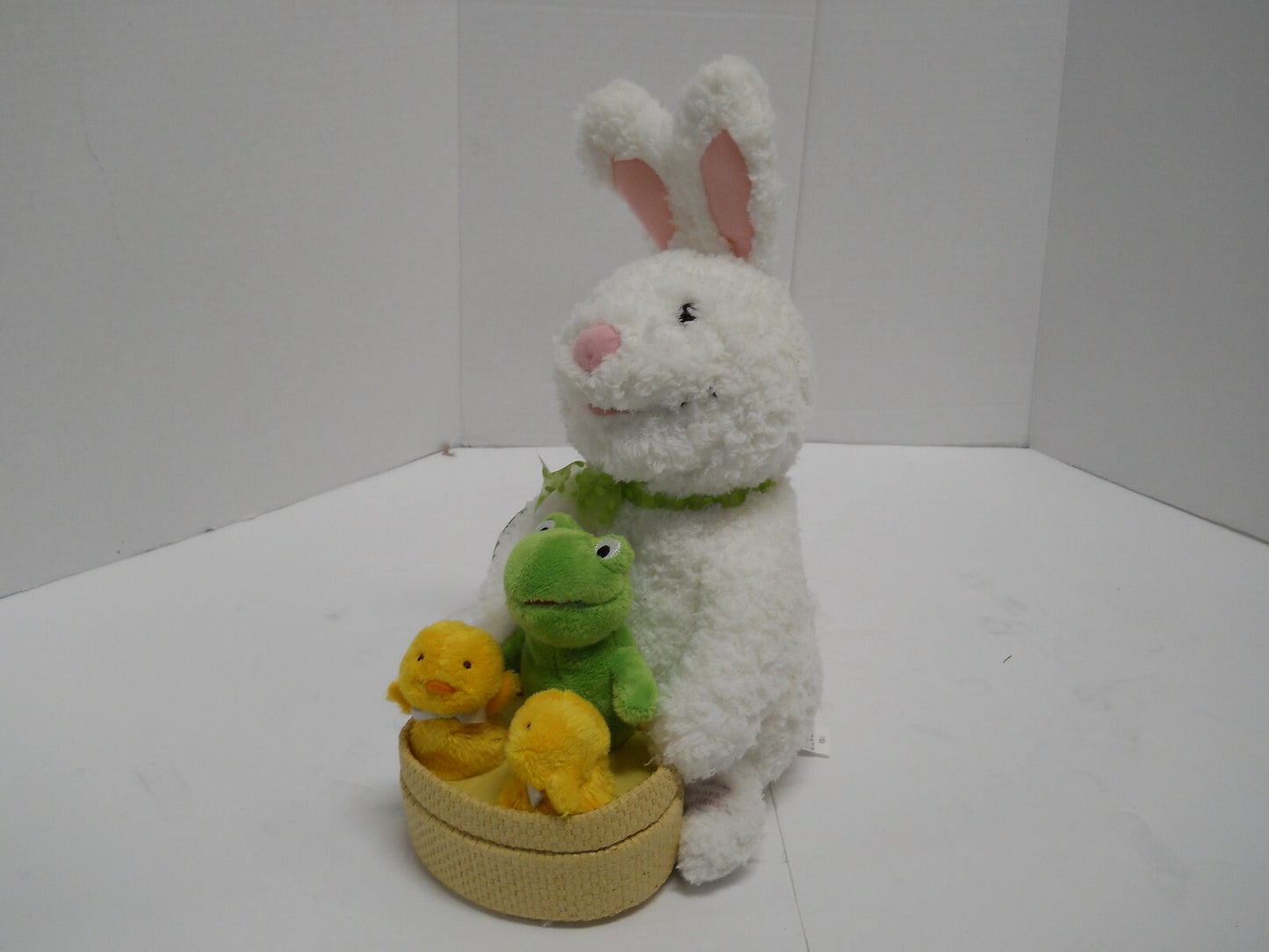 Animated Spring Easter Quartet Plush "At The Hop" Bunny Frog Chicks 12" Hallmark