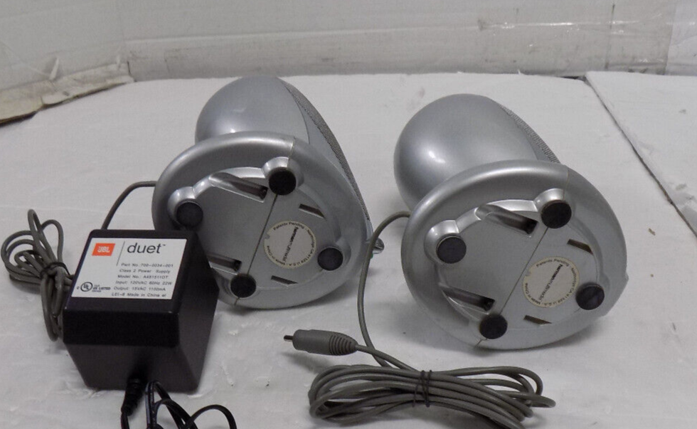 JBL Duet Harman Multimedia Silver Computer Speaker Set With Power Adapter
