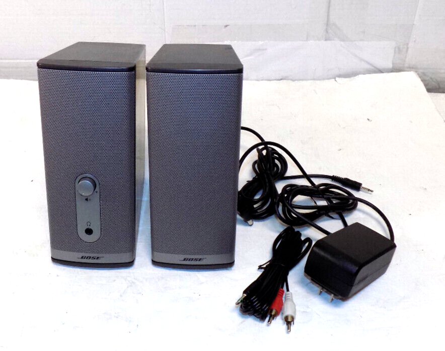 Bose Companion 2 Series II Multimedia Computer Laptop Speakers System