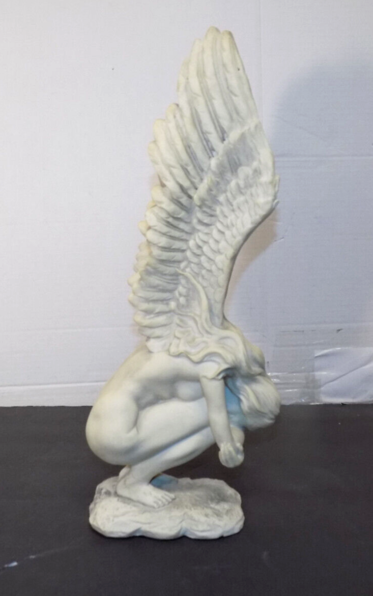 Design Toscano Remembrance and Redemption Angel Statue 15"