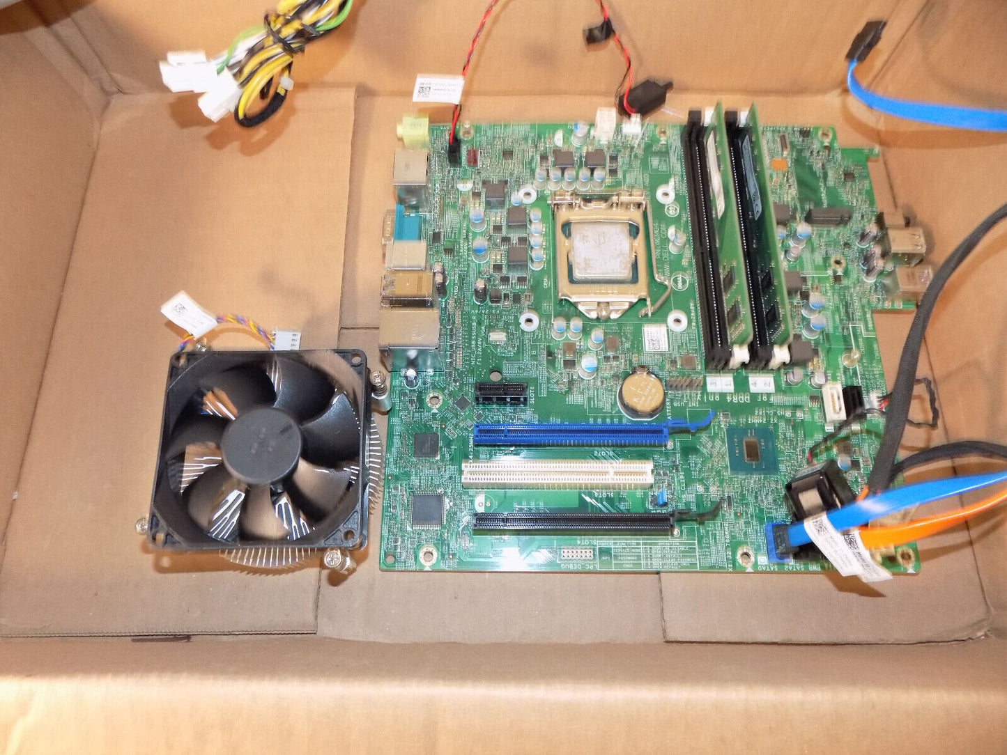 Dell OptiPlex 7040 0Y7WYT Motherboard Intel i5 8 GB RAM Power Supply CPU Fan