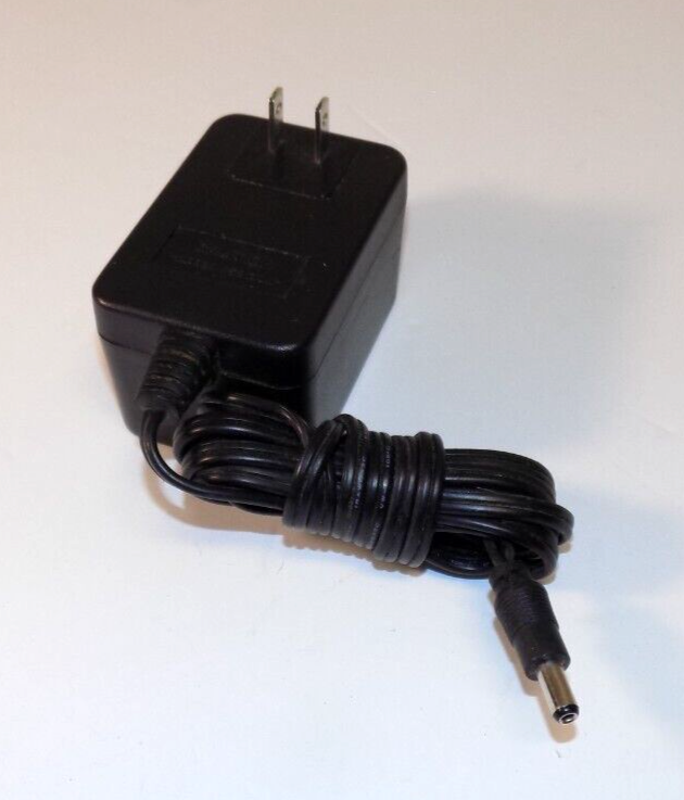 LZR RWP480505 AD051AR-7 External Zip Drive Power Supply 15W 120VAC 5VDC