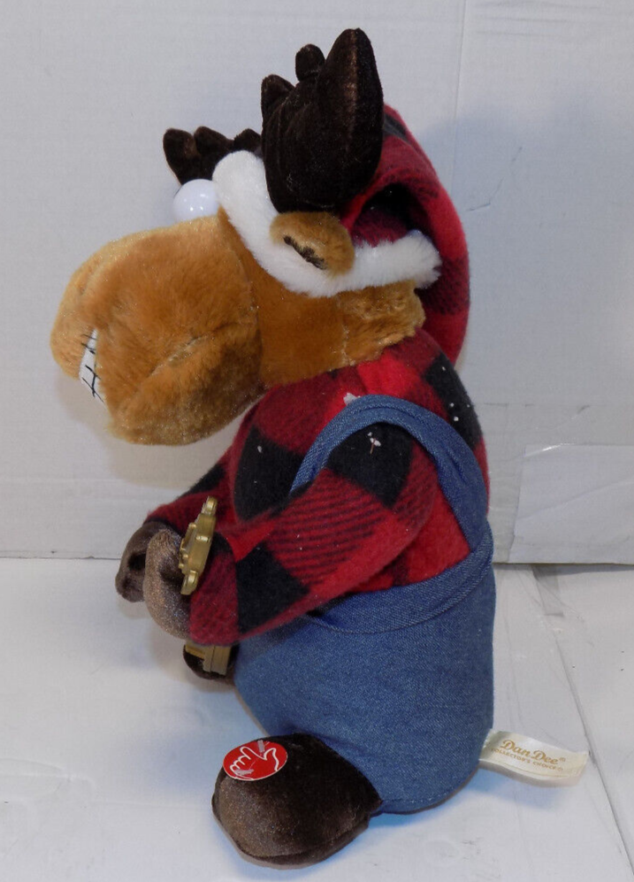 DanDee Banjo Playing Christmas Moose Grandma/Grandpa Got Ran Over By A Reindeer