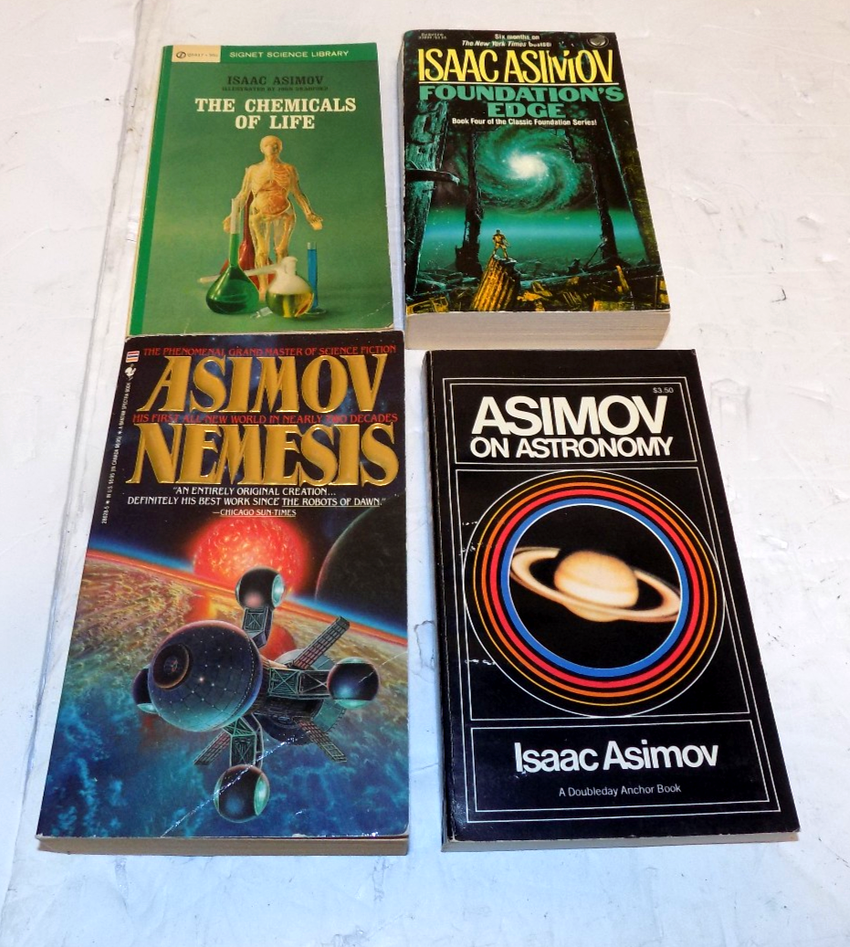 Isaac Asimov Paperback Collection Mixed Lot of 4