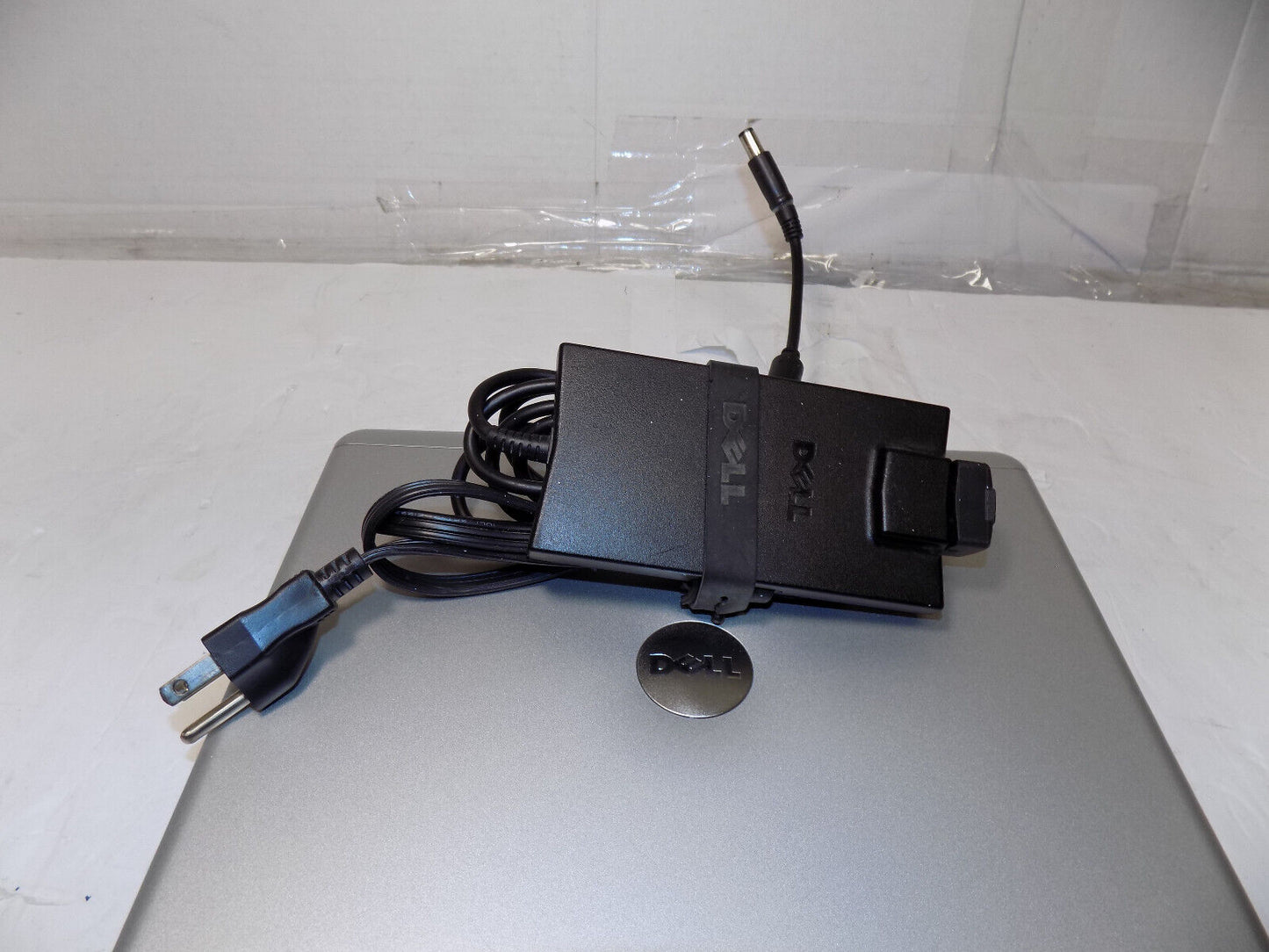 Dell Latitude X300 12" Intel Pentium M .4 GHZ 128 MB - No HDD