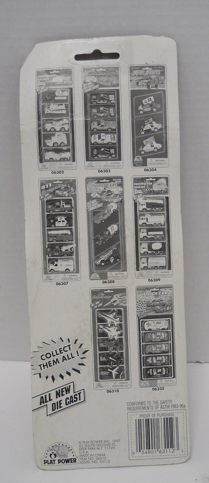 Play Power Die Cast Military Machines USAF S152 Helicoptor and 4 Vehicles 1991