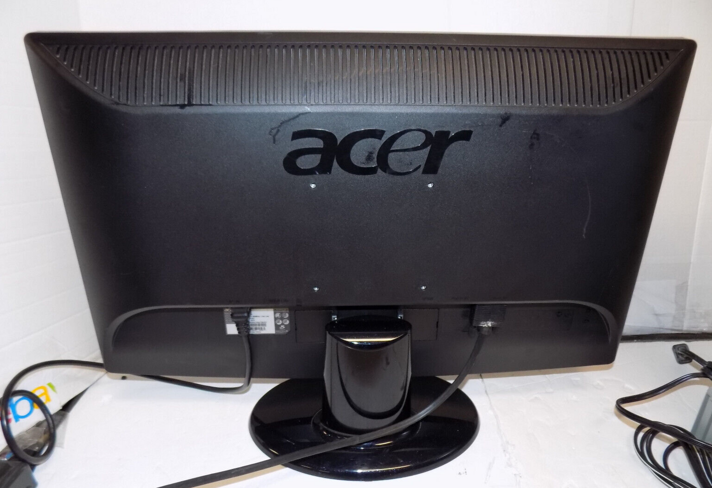 Acer H243H 24 Inch Widescreen Computer Monitor with Cables