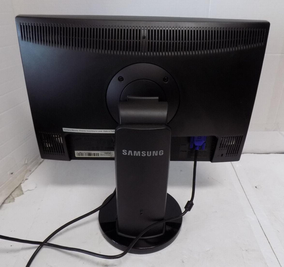 Samsung Syncmaster 943BWD 19" Widescreen Professional 19 inch Computer Monitor