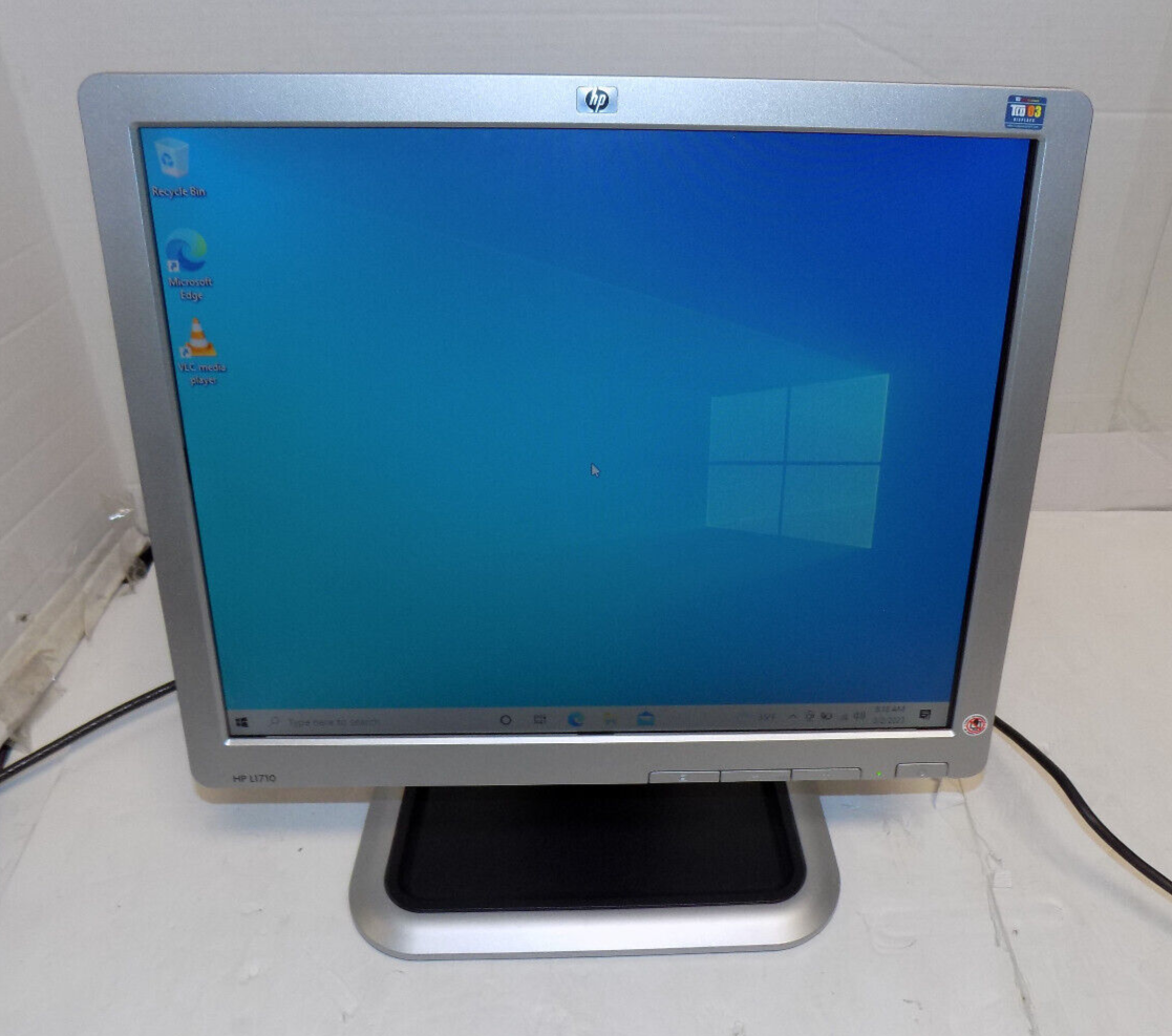 HP L1740 17 inch LCD VGA Computer Monitor With Cables