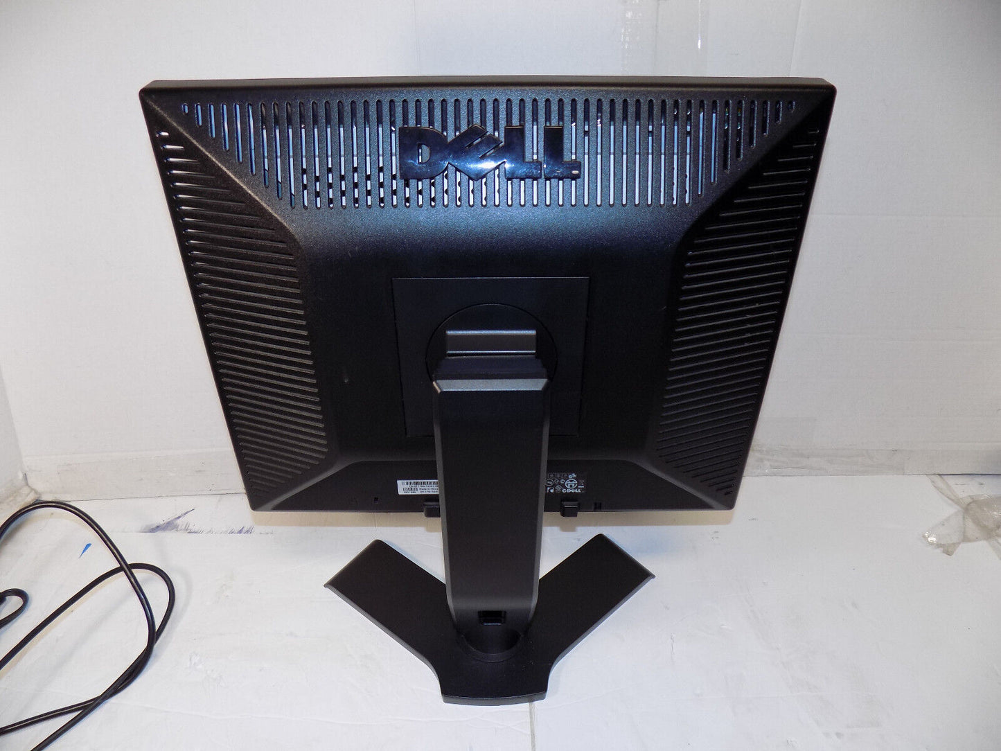 Dell E190Sb 19 inch LCD Monitor With VGA and Power Cord