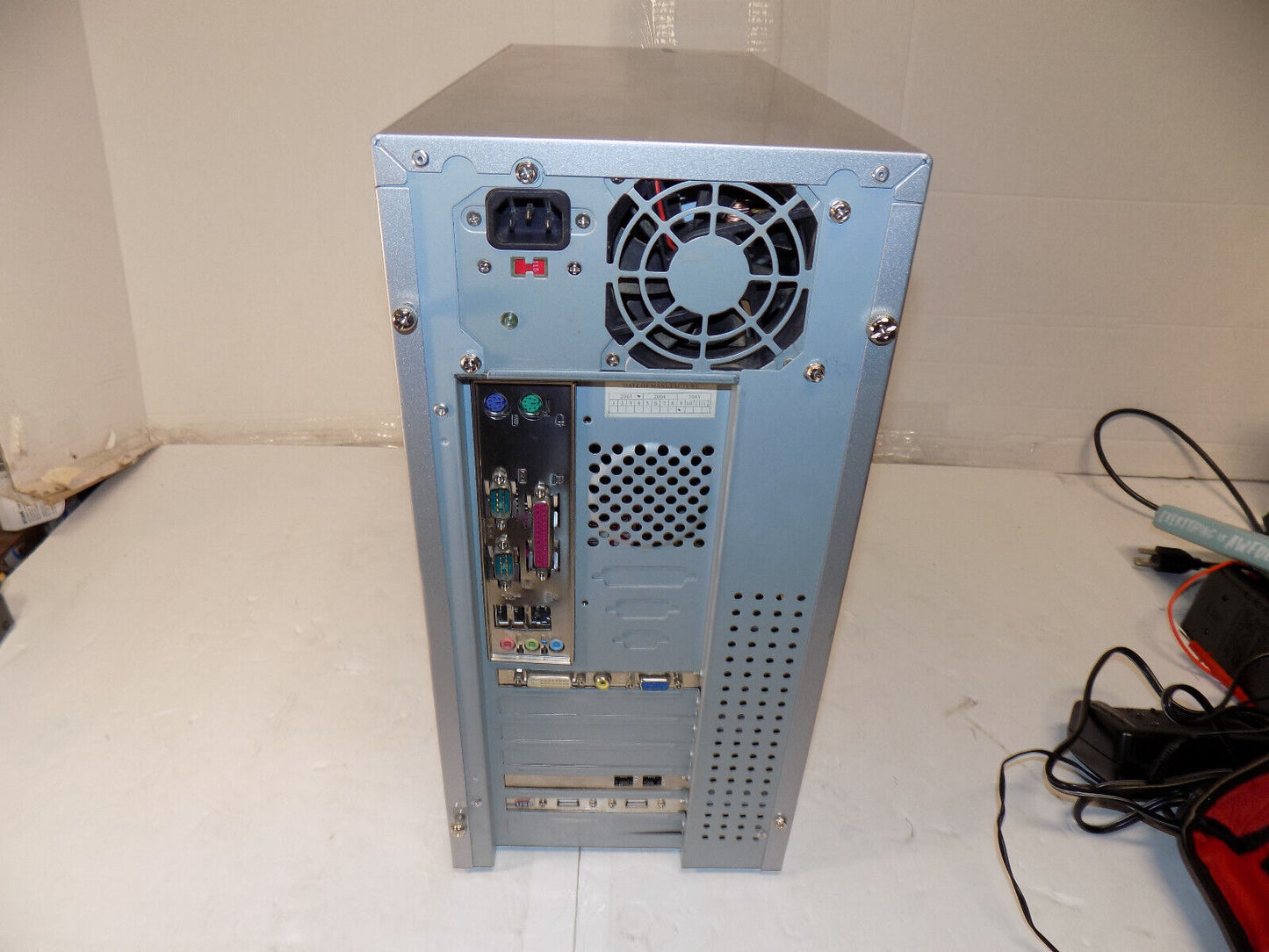 Custom Desktop PC AMD Athlon ATI video Card 2GB RAM No Hard Drive