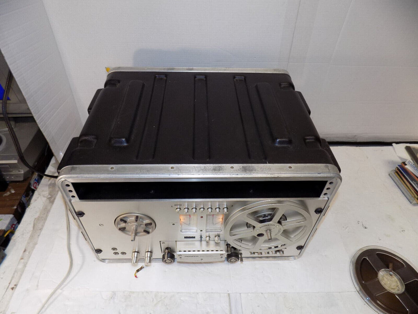 Nice Pioneer RT707 Stereo Reel To Reel with SKB Hard Case