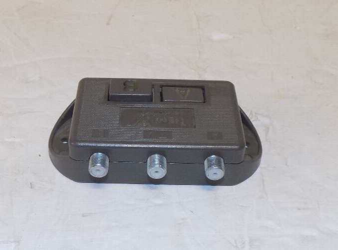 Regal Technologies A/B Coaxial Switch Antenna Cable Video Games