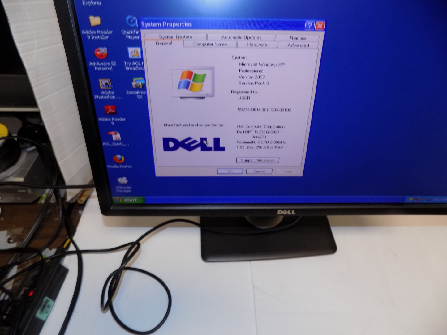 Dell Optiplex GX260 Pentium 4 256 RAM 40GB HDD Win XP Pro