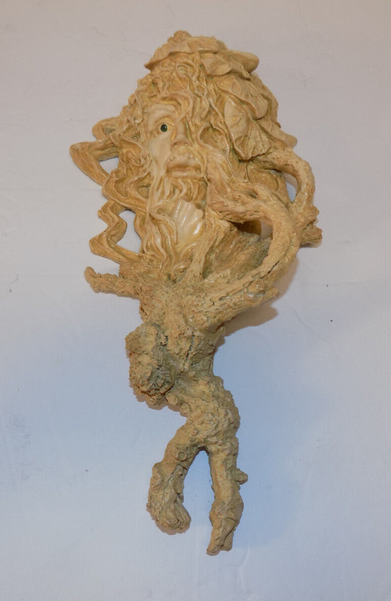 Green Man Leaf Tree Face Wall Hanging Plaque 13.5 Inch Resin