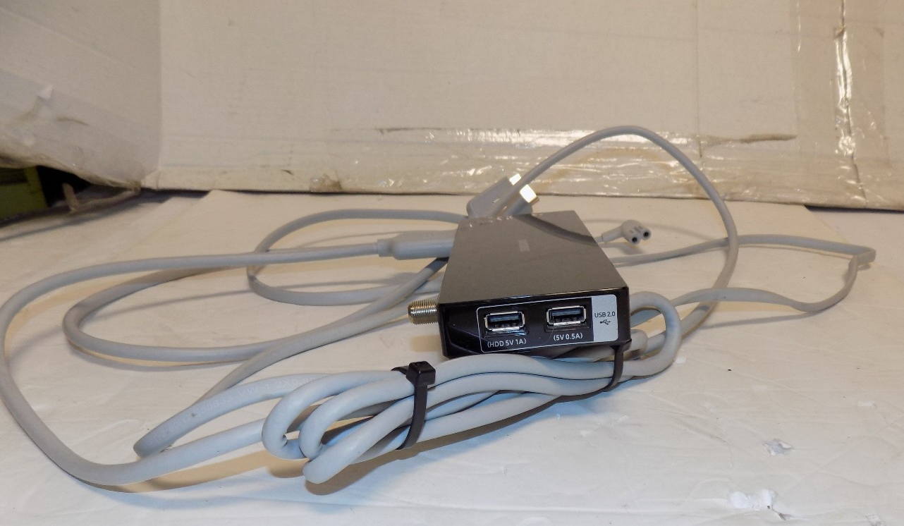 Samsung One Connect Box UN55MU8000F, UN65MU8000F, UN65MU8500F, UN75MU8000F