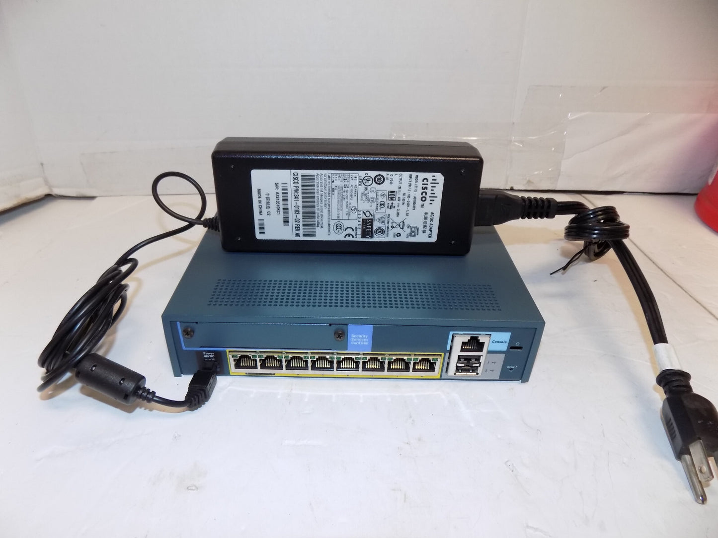 CISCO ASA5505 Network Security Hardware Firewall WITH AC ADAPTER