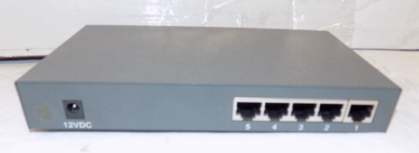 5 Port Gigabit Ethernet Switch with Power Adapter Metal Case Unbranded