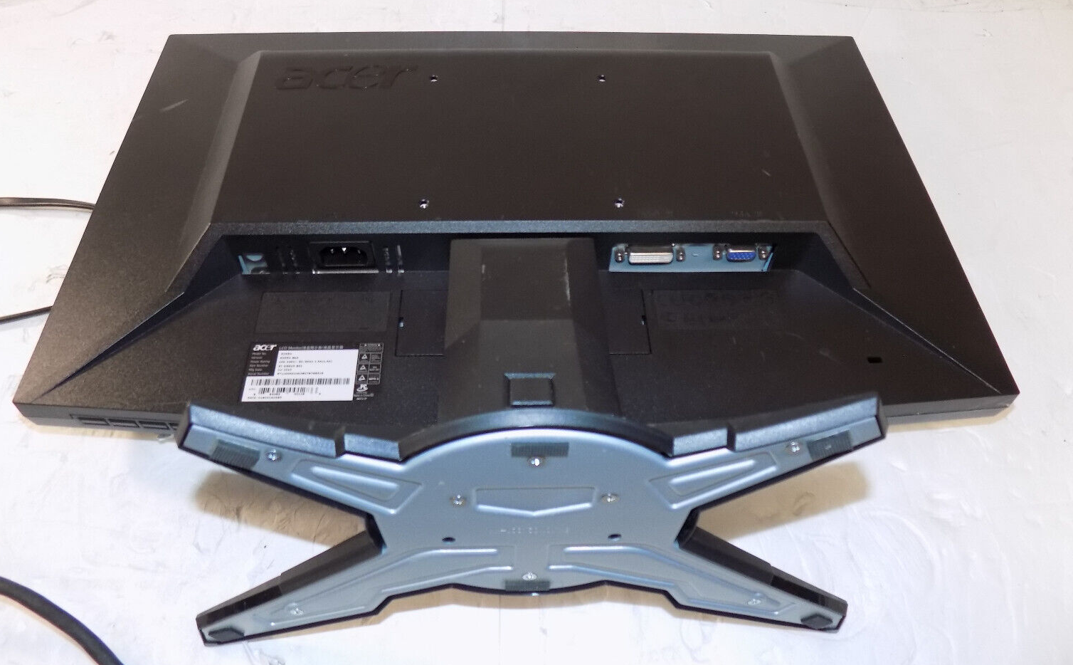 ACER G205Hbd 20-inch Widescreen Flat-Panel LCD Monitor 60Hz 5Ms 1600 x 900