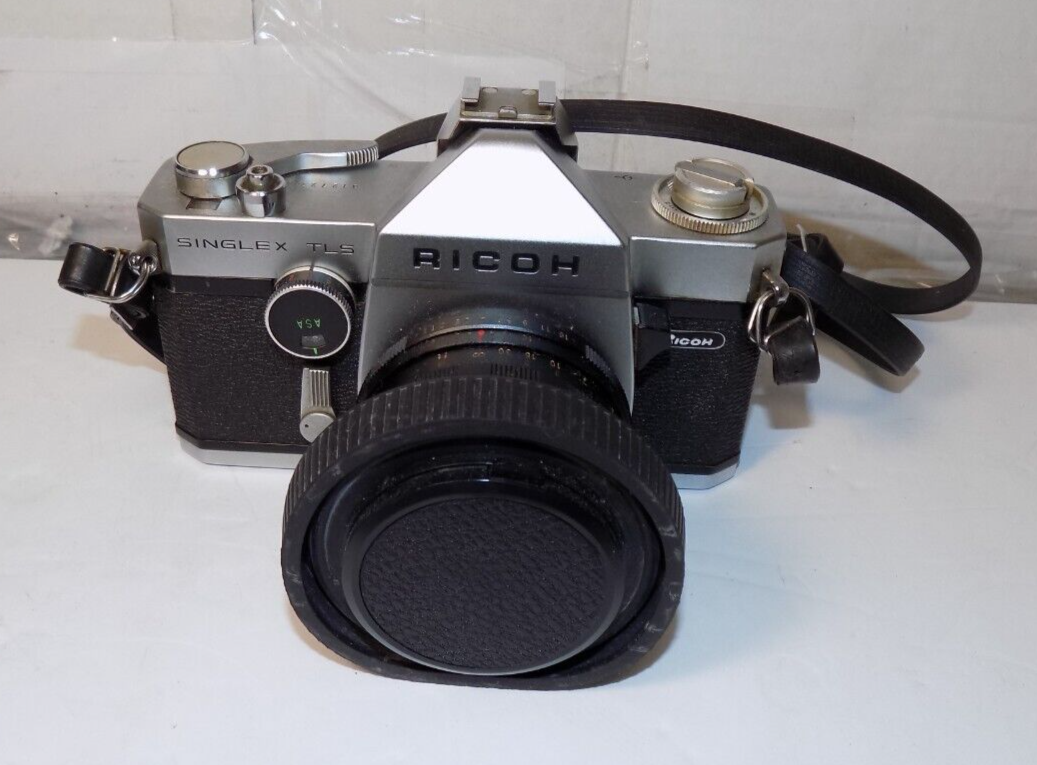 Vintage Ricoh Singlex TLS 35mm Film Camera with Auto Rikenon 1:1.7 f=50mm 016123