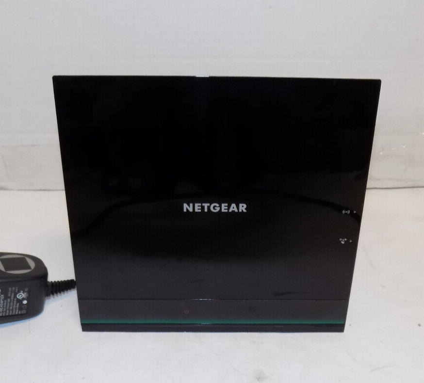 Netgear AC1200 Model R6100  Streampro Dual Band Wi-Fi Router Tested