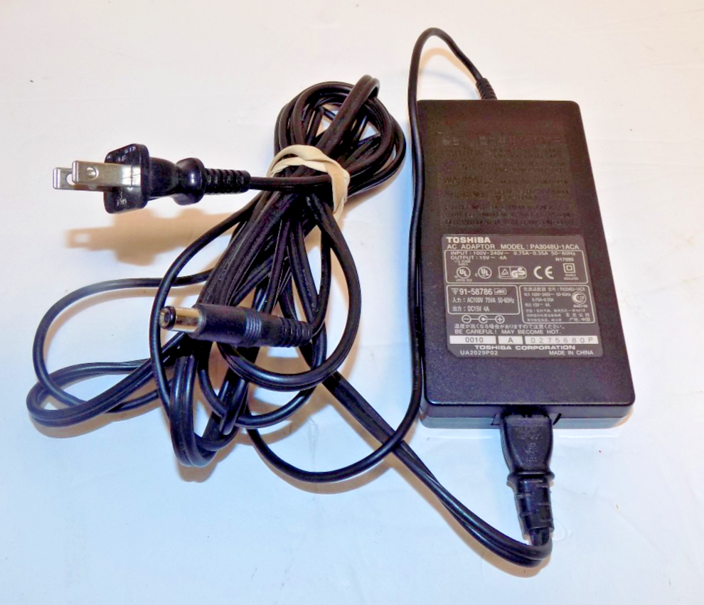 Toshiba PA3048U-1ACA Laptop Adapter AC Power Adaptor Input 100V-240V Output 15V