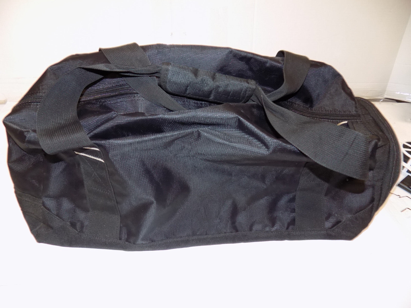 Snap-ON Logo OGIO  Zippered Duffel/Travel Bag 24" w x 13" h