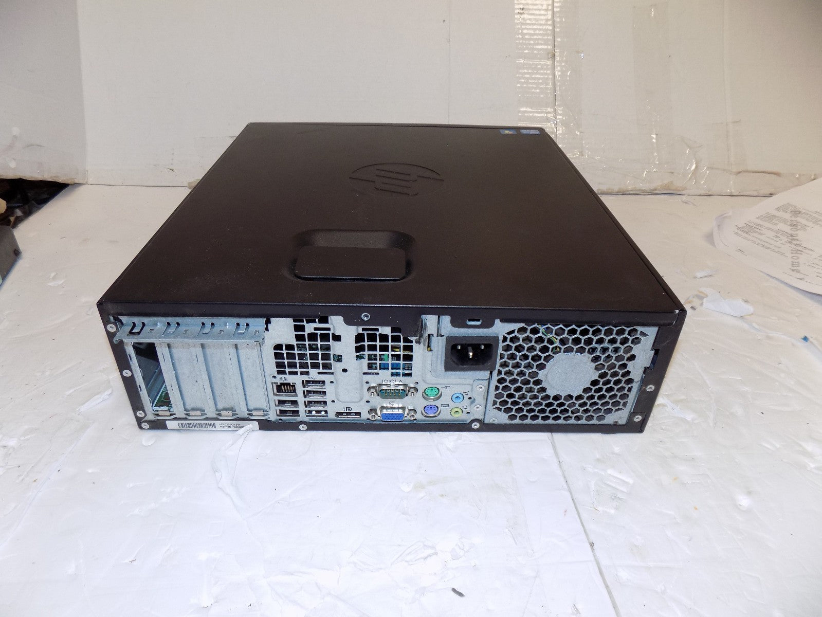 HP Compaq 8200 Elite Desktop Computer i5-2400 8GB RAM, 128 SSD, 2 TB HDD