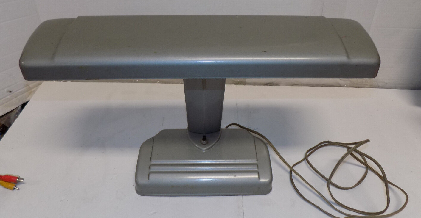 Vtg Industrial Lamp Co Silver Metal Florescent Aviation Portable Lamp Untested