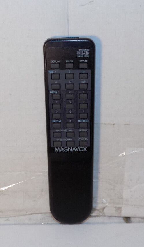 Genuine Magnavox CD Digital Audio Remote Control Model 70414C IR Tested