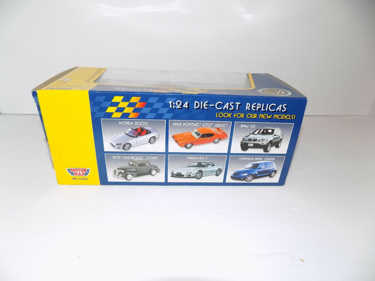 Motor Max 1/24 Scale Die Cast Replicas 1949 Mercury Red Wine Color
