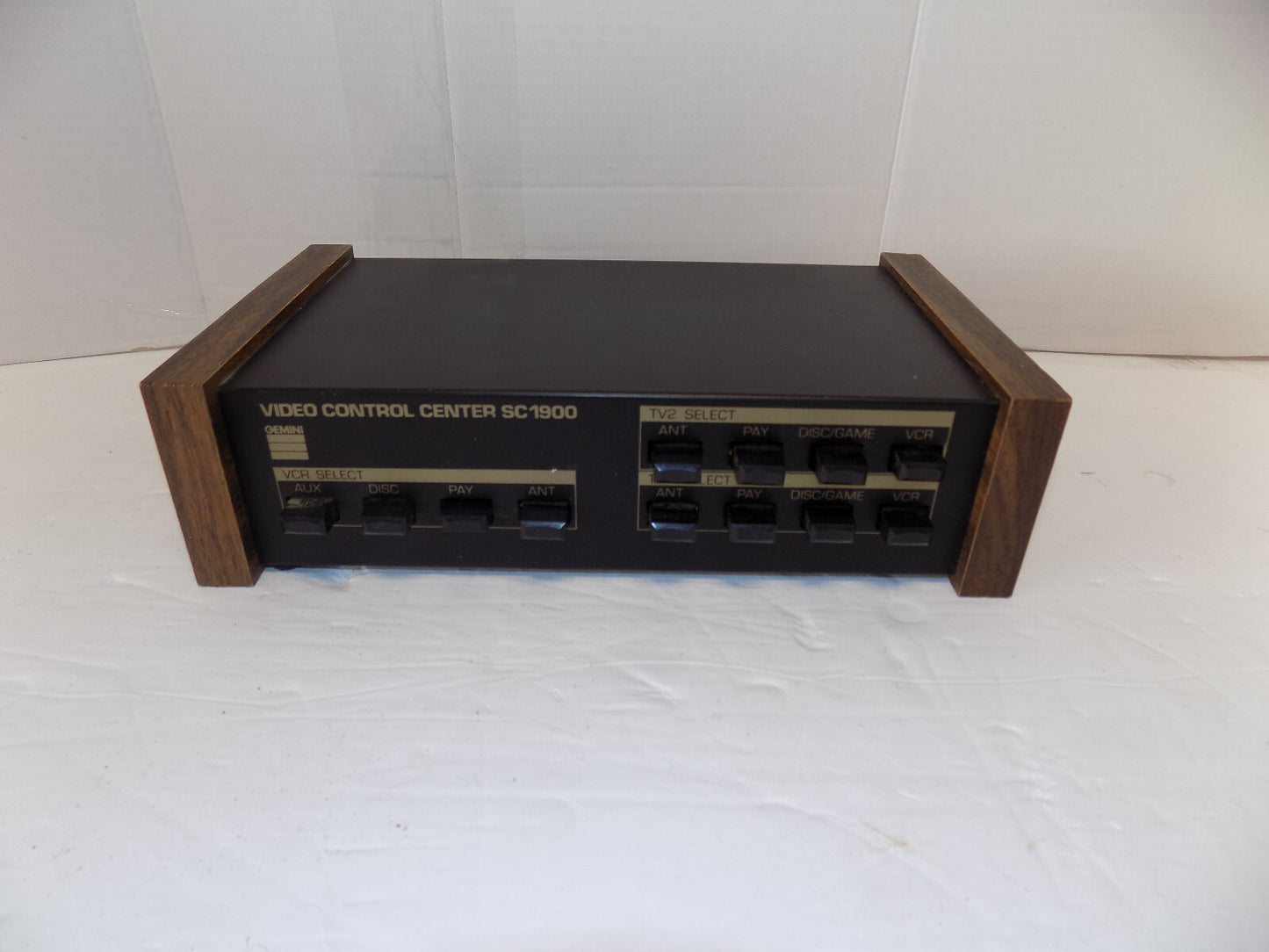 Gemini Vintage Cable VCR Video Control Center SC1900
