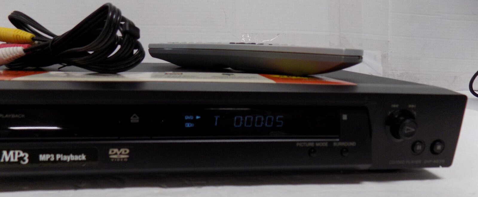 Sony DVP-NS315 CD DVD Player with Remote and Cables