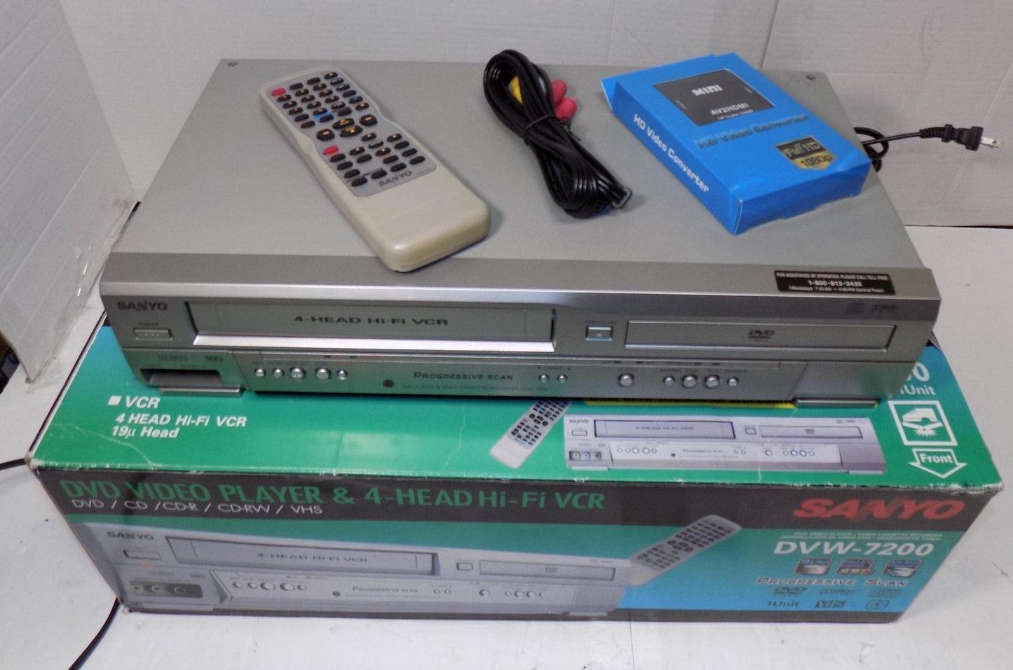 Sanyo DVW-7200 DVD VCR Combo with Remote, Manual, Cables and Hdmi Adapter